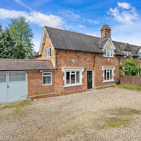 Wheelbarrow Cottage Bengeworth 部屋 写真