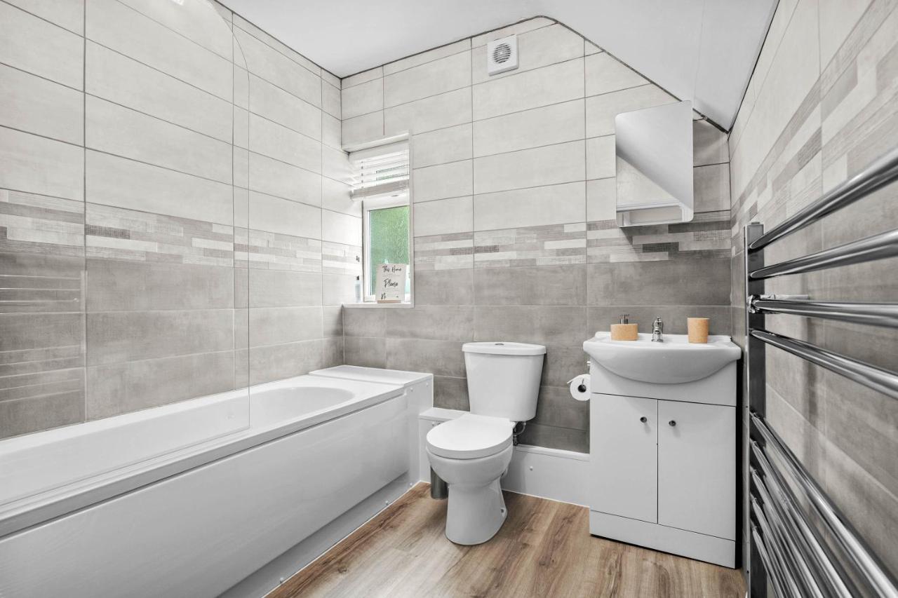 Wheelbarrow Cottage Bengeworth エクステリア 写真